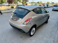 Usata Lancia Ypsilon 60 CV (44 kW) 2013 Utilitaria