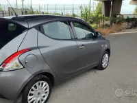 Usata Lancia Ypsilon 75 CV (55 kW) 2012 Utilitaria