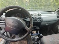Usata Nissan Micra 57 CV (41 kW) 2000 Grigio Utilitaria