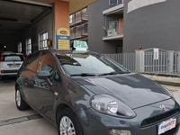 Usata Fiat Punto Lounge 77 CV (56 kW) 2016 Grigio Utilitaria