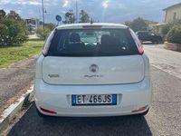 Usata Fiat Punto Lounge 77 CV (56 kW) 2014 Bianco Berlina