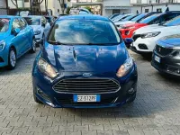 Usata Ford Fiesta 75 CV (55 kW) 2015 Bluazzurro Utilitaria