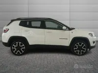 Usata Jeep Compass Opening Edition 140 CV (102 kW) 2017 Bianco SUV