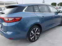 Usata Renault Mégane GrandTour Intens 116 CV (85 kW) 2018 Blu/azzurro Station wagon