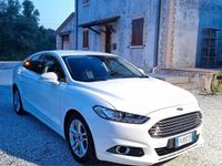 Usata Ford Mondeo Business Edition 150 CV (110 kW) 2017 Bianco Berlina
