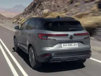 Nuova Renault Austral Evolution 199 CV (146 kW) 2026 Argento SUV