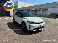 Usata Kia Stonic Urban 120 CV (88 kW) 2017 Bianco SUV