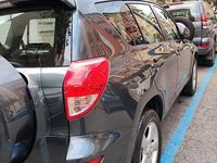 Usata Toyota RAV4 150 CV (110 kW) 2008 Grigio SUV