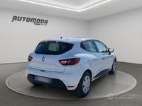 Usado Renault Clio IV 90 CV (66 kW) 2019 Blanco Van