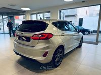 Usata Ford Fiesta ST-Line 87 CV (63 kW) 2018 Argento Utilitaria