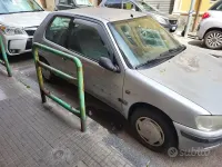 Usata Peugeot 106 60 CV (44 kW) 1997 Grigio Utilitaria