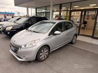 Usata Peugeot 208 Allure 68 CV (50 kW) 2014 Grigio Utilitaria