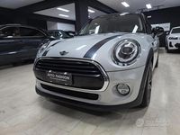 Usata Mini Cooper D 116 CV (85 kW) 2019 Grigio Utilitaria
