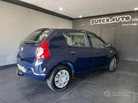 Usata Dacia Sandero 75 CV (55 kW) 2011 Blu Berlina