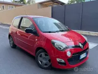 Usata Renault Twingo 75 CV (55 kW) 2013 Rosso Utilitaria