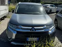 Usata Mitsubishi Outlander 150 CV (110 kW) 2017 Grigio SUV