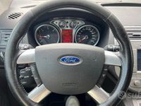 Usata Ford Kuga 163 CV (119 kW) 2012 Bianco SUV