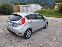 Usata Ford Fiesta Titanium 75 CV (55 kW) 2016 Argento Berlina