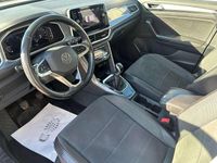 Usata VW T-Roc Style 116 CV (85 kW) 2023 Grigio SUV