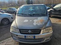 Usata Fiat Multipla Dynamic 119 CV (87 kW) 2006 Argento Monovolume