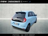 Usata Renault Twingo Techno 60 kW (82 CV) 2022 Azzurro Utilitaria