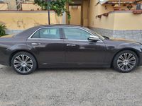 Usata Lancia Thema 239 CV (175 kW) 2011 Marrone Berlina