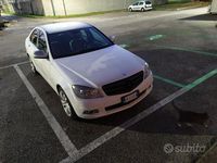 Usata Mercedes C220 Avantgarde 170 CV (125 kW) 2007 Bianco Berlina