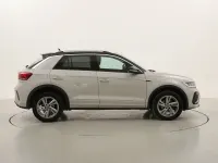 Usata VW T-Roc R-line 150 CV (110 kW) 2023 Grigiogrigio SUV