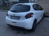 Usata Peugeot 208 Allure 99 CV (72 kW) 2017 Utilitaria