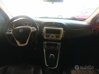 Usata Lancia Delta 120 CV (88 kW) 2013 Utilitaria