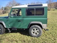 Usata Land Rover Defender SE 122 CV (89 kW) 2005 Verde Station wagon