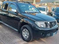 Second-hand Nissan Navara 190 CP (139 kW) 2014 Negru Pickup