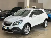 Usata Opel Mokka Cosmo 140 CV (102 kW) 2016 Bianco SUV