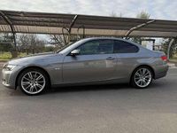 Usata BMW 325 218 CV (160 kW) 2006 Coupé