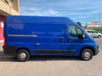 Usata Peugeot Boxer 140 CV (102 kW) 2022 Blu/azzurro Furgone