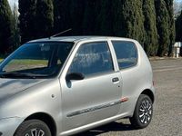 Usata Fiat 600 54 CV (39 kW) 2000 Grigio Berlina