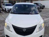 Usata Lancia Ypsilon 69 CV (50 kW) 2018 Bianco Utilitaria