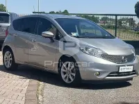 Usata Nissan Note Tekna 90 CV (66 kW) 2014 Grigio Utilitaria