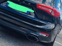 Usata Ford Focus 150 CV (110 kW) 2019 Nero Station wagon