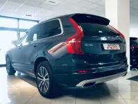 Begagnad Volvo XC90 Momentum 235 HK (172 kW) 2020 Grå SUV