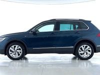 Begagnad VW Tiguan Life 150 HK (110 kW) 2024 Blå SUV