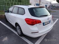 Usata Opel Astra 2015 Bianco Station wagon