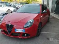 Usata Alfa Romeo Giulietta Quadrifoglio 240 CV (176 kW) 2015 Rosso Utilitaria