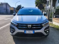 Usata Dacia Jogger Extreme 101 CV (74 kW) 2022 Argento Monovolume