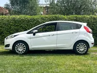 Second-hand Ford Fiesta Titanium 75 CP (55 kW) 2015 Alb Hatchback