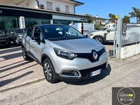 Usata Renault Captur Intens 90 CV (66 kW) 2017 Argento SUV