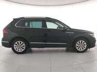 Usata VW Tiguan Life 122 CV (89 kW) 2023 Deep black perlato SUV