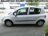 Usata Renault Modus 75 CV (55 kW) 2012 Bianco Monovolume