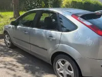 Usata Ford Focus Zetec 101 CV (74 kW) 2005 Berlina