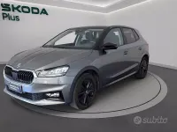 Usata Skoda Fabia 95 CV (69 kW) 2025 Grigio freccia perlato/tetto n Utilitaria